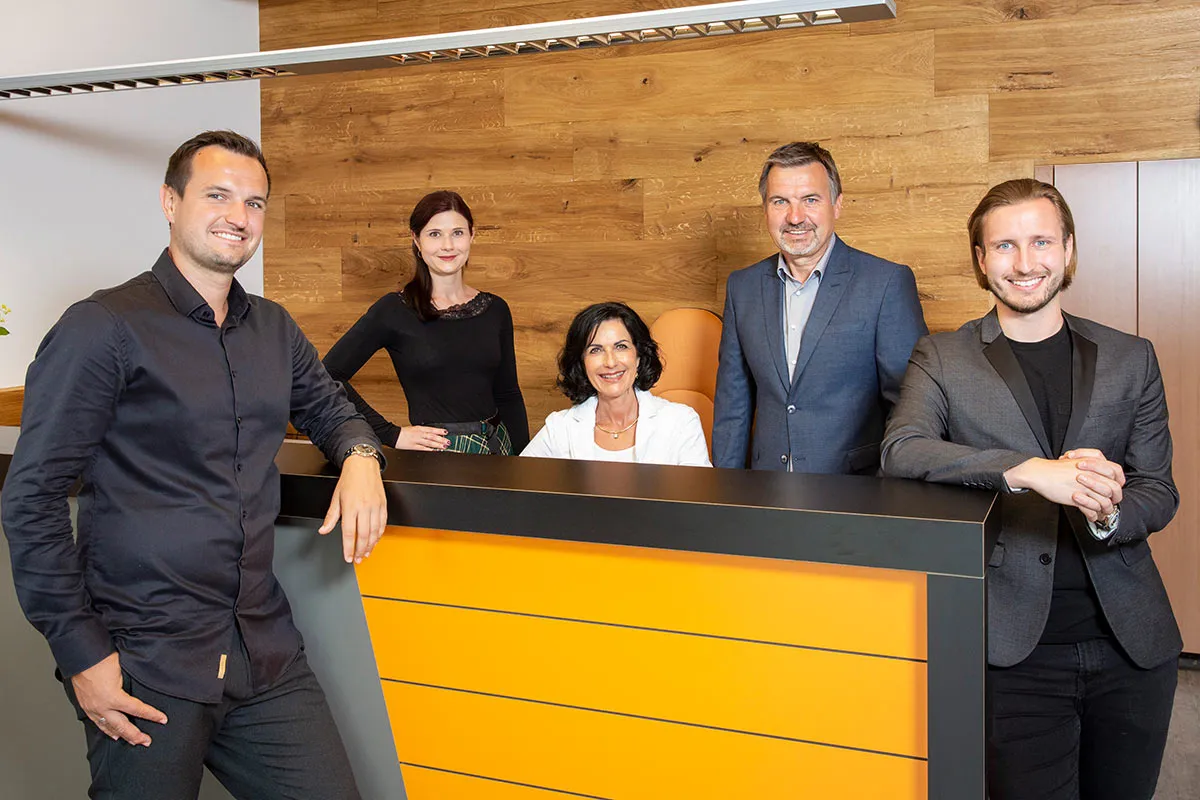 Familie Hojas, von links: Christoph, Lisa, Karin, Günter und Lukas